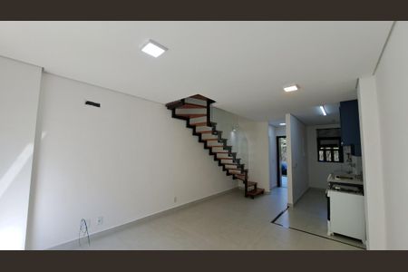 Casa de condomínio à venda com 89m², 2 quartos e 2 vagas