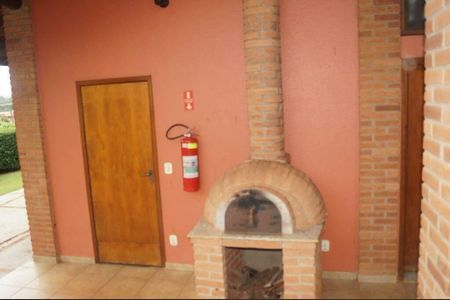 Casa de condomínio à venda com 240m², 3 quartos e 4 vagas