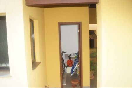 Casa de condomínio à venda com 240m², 3 quartos e 4 vagas