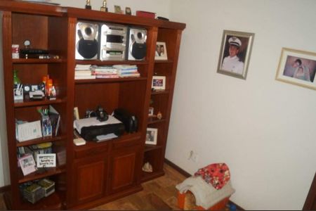Casa de condomínio à venda com 240m², 3 quartos e 4 vagas