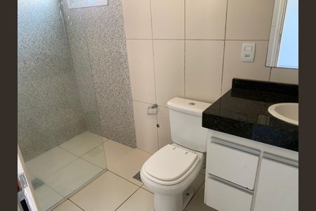 Casa de condomínio à venda com 179m², 3 quartos e 4 vagas