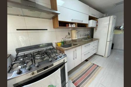 Casa à venda com 252m², 4 quartos e 2 vagas