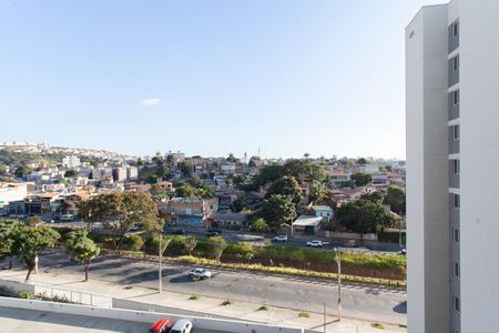 Apartamento à venda com 52m², 2 quartos e 1 vaga Apartamento à venda com 52m², 2 quartos e 1 vagaVista da Cozinha e Área de Serviço