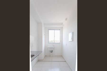 Apartamento à venda com 52m², 2 quartos e 1 vaga Apartamento à venda com 52m², 2 quartos e 1 vagaCozinha e Área de Serviço