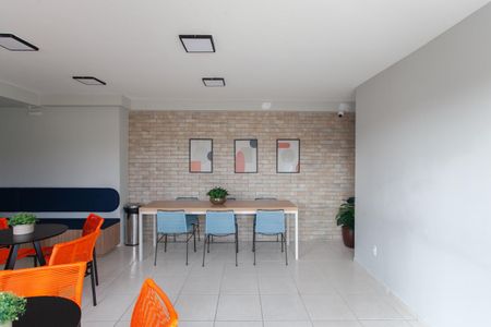 Apartamento à venda com 52m², 2 quartos e 1 vaga Apartamento à venda com 52m², 2 quartos e 1 vagaÁrea comum - Salão de festas