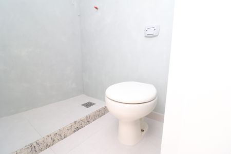 Apartamento à venda com 75m², 2 quartos e 1 vagaBanheiro Social 2