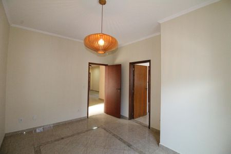 Casa para alugar com 420m², 4 quartos e 2 vagasSala