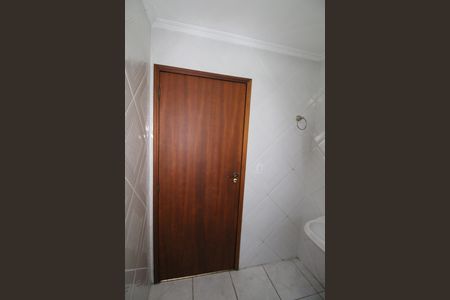 Casa para alugar com 420m², 4 quartos e 2 vagasBanheiro 2