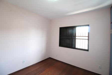 Casa para alugar com 420m², 4 quartos e 2 vagasQuarto 2