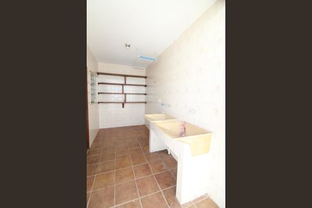 Casa para alugar com 420m², 4 quartos e 2 vagasÁrea de Serviço