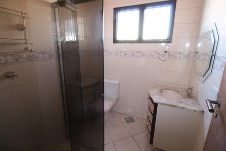 Casa para alugar com 420m², 4 quartos e 2 vagasBanheiro 3