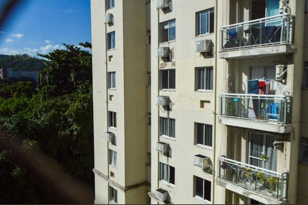 Apartamento à venda com 56m², 2 quartos e 1 vaga Apartamento à venda com 56m², 2 quartos e 1 vagaVista da Varanda da Sala