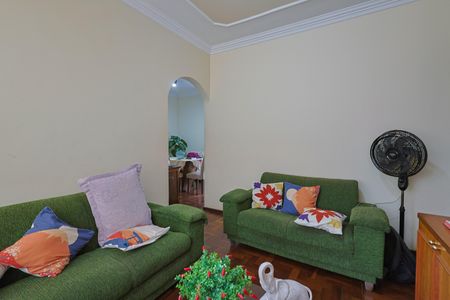 Apartamento à venda com 95m², 3 quartos e 1 vaga Apartamento à venda com 95m², 3 quartos e 1 vagaSala