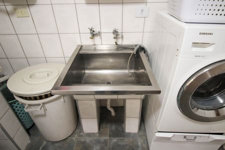 Casa à venda com 225m², 3 quartos e 4 vagas Casa à venda com 225m², 3 quartos e 4 vagasÁrea de Serviço