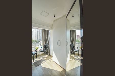 Apartamento à venda com 177m², 3 quartos e 3 vagas Apartamento à venda com 177m², 3 quartos e 3 vagasQuarto 3 - Suíte