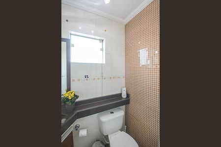 Apartamento à venda com 177m², 3 quartos e 3 vagas Apartamento à venda com 177m², 3 quartos e 3 vagasLavabo