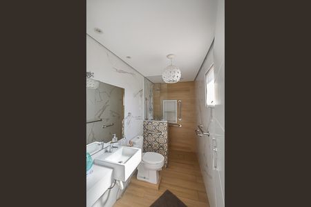 Apartamento à venda com 177m², 3 quartos e 3 vagas Apartamento à venda com 177m², 3 quartos e 3 vagasBanheiro da Suíte 3