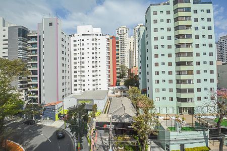 Apartamento à venda com 177m², 3 quartos e 3 vagas Apartamento à venda com 177m², 3 quartos e 3 vagasVista da Sala