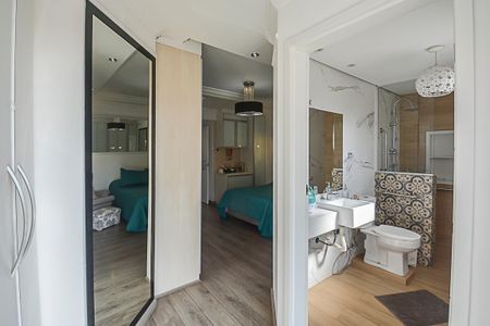 Apartamento à venda com 177m², 3 quartos e 3 vagas Apartamento à venda com 177m², 3 quartos e 3 vagasQuarto 2 - Suíte