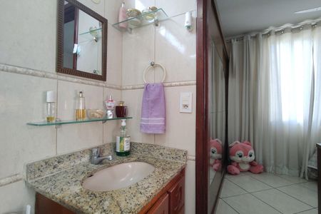 Apartamento à venda com 52m², 2 quartos e 1 vaga Apartamento à venda com 52m², 2 quartos e 1 vagaBanheiro da Suíte