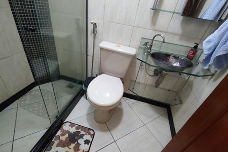 Apartamento à venda com 52m², 2 quartos e 1 vaga Apartamento à venda com 52m², 2 quartos e 1 vagaBanheiro Social