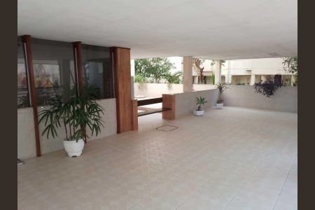 Apartamento à venda com 63m², 2 quartos e 1 vaga