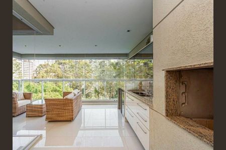 Apartamento à venda com 210m², 3 quartos e 3 vagas