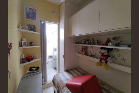 Apartamento à venda com 77m², 2 quartos e 1 vaga