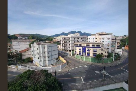 Apartamento à venda com 77m², 2 quartos e 1 vaga