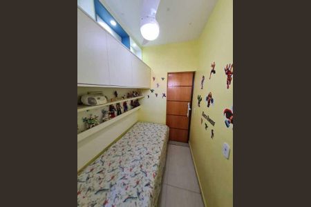 Apartamento à venda com 77m², 2 quartos e 1 vaga