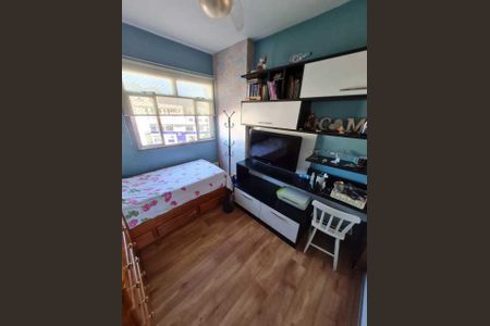 Apartamento à venda com 77m², 2 quartos e 1 vaga