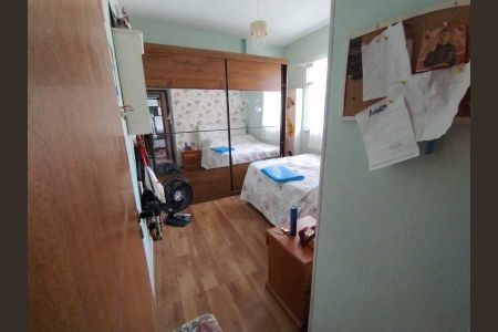 Apartamento à venda com 77m², 2 quartos e 1 vaga