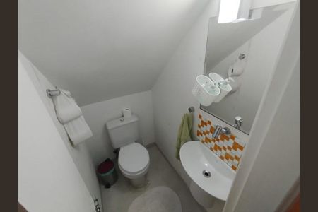 Casa à venda com 130m², 2 quartos e 1 vaga