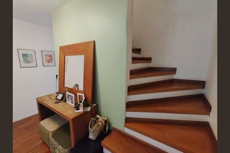 Casa à venda com 130m², 2 quartos e 1 vaga