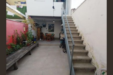 Casa à venda com 130m², 2 quartos e 1 vaga