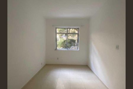 Apartamento à venda com 68m², 3 quartos e sem vaga