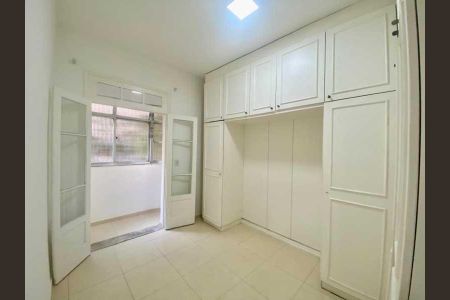Apartamento à venda com 68m², 3 quartos e sem vaga