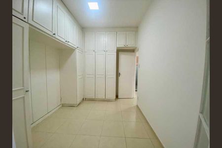 Apartamento à venda com 68m², 3 quartos e sem vaga