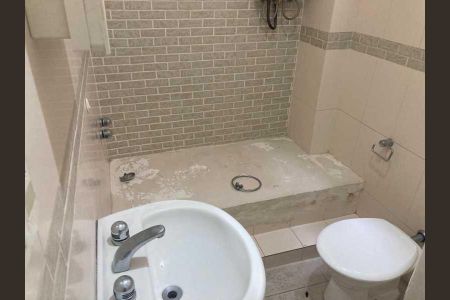 Apartamento à venda com 75m², 2 quartos e sem vaga