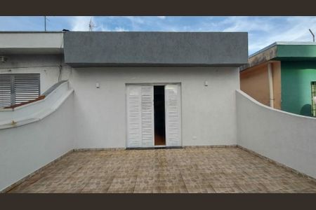 Casa à venda com 105m², 2 quartos e 2 vagas
