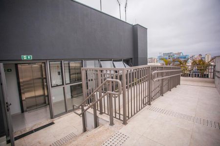 Studio para alugar com 24m², 1 quarto e sem vaga Studio para alugar com 24m², 1 quarto e sem vagaLounge - Piscina