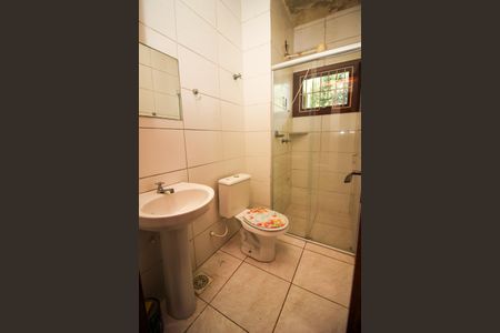 Casa à venda com 54m², 2 quartos e 2 vagas Casa à venda com 54m², 2 quartos e 2 vagasBanheiro