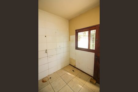 Casa à venda com 54m², 2 quartos e 2 vagas Casa à venda com 54m², 2 quartos e 2 vagasCozinha