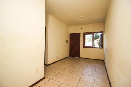 Casa à venda com 54m², 2 quartos e 2 vagas Casa à venda com 54m², 2 quartos e 2 vagasSala