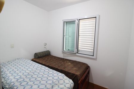 Apartamento à venda com 87m², 3 quartos e 2 vagasQuarto 2