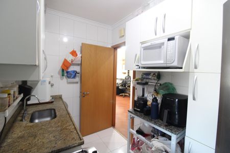 Apartamento à venda com 87m², 3 quartos e 2 vagasCozinha