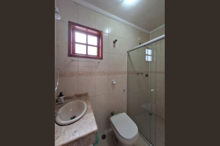 Casa à venda com 295m², 3 quartos e 6 vagasBanheiro