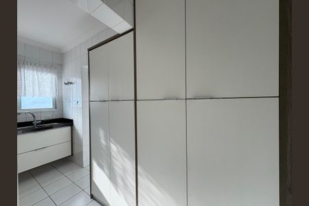 Apartamento à venda com 74m², 2 quartos e 2 vagas Apartamento à venda com 74m², 2 quartos e 2 vagasCozinha