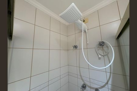 Apartamento à venda com 74m², 2 quartos e 2 vagas Apartamento à venda com 74m², 2 quartos e 2 vagasBanheiro
