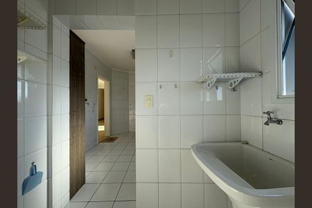 Apartamento à venda com 74m², 2 quartos e 2 vagas Apartamento à venda com 74m², 2 quartos e 2 vagasLavanderia